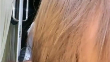 Uting Nongol Kak Mega Tocil Pirang Sexy Nakal Abis