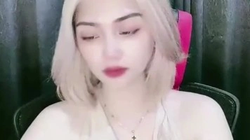 Honey Cewek Bondol Pirang Uting Susu ID 21856604 Mango