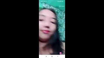 Lockroom SiCantik Voomyon Seksi Remas Susu Mungil