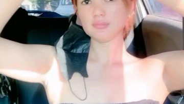 Miss Pinky Omek di Taxi Online Prank Driver