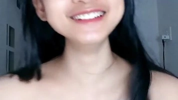 Kak Liaa Pamerin Susu Tobrut Nikmat ID 71648234 HOT51