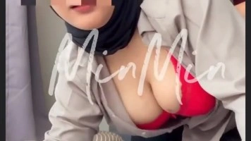 Tante MinMin Jilbabers Semok Bohay Check-in di Hotel Viral