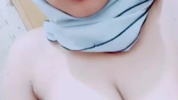 Bokep Indo Jilbab Bocil Gemoy Sange Colmek