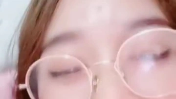L0Lita Colok Memeknya Jembut Lebat