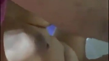 Bokep Indo Bunda Neneng Dientot Membabi Buta Sampe Keringetan
