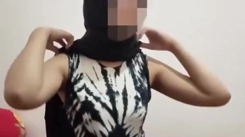 Jilbab Adventure Sepong Kontol