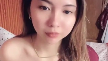 Joget Nakal Si Cantik Imut Celiaa Ebotnya Bikin Ngilu HOT51