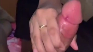 Bokep Indo Paksa Ayang Jilbab Sepong Ampe Mentok