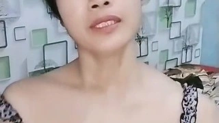 Uting Tante Ocha Nongol Menit Ke 5 ID 54417624 Mango