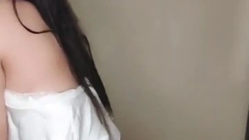 Tiktokers Cantik Ebot Binal show Toketnya