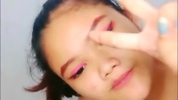 Putri and pacar HoneyLive