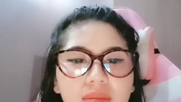 Abis Mandi Tante Chacha Live Ebot Semi Bugil