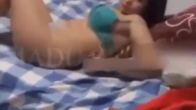 Bokep Indo Ngentot Teman Kakak Cantik Pegawai Alfamart