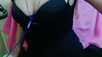 Bokep Jilbab – Ukhty Live Buka-Bukaan Part 2