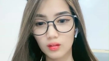 Miss ElsaFroz Host Baru