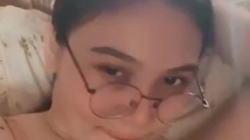 Pap Memek Dari Cewek Berkacamata Makin Narsis Sange