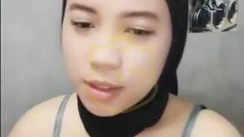 YUNITA Jilbab Hitam Colmek