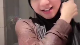 Cewek Tiktokers Blunder Mandi Anu Basah Hesti Viral