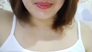 Mamih CE aka Chrystin BLING2 Tobrut Kesukaan Siapa Nih